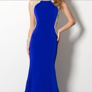 Elegant Blue Evening Gown